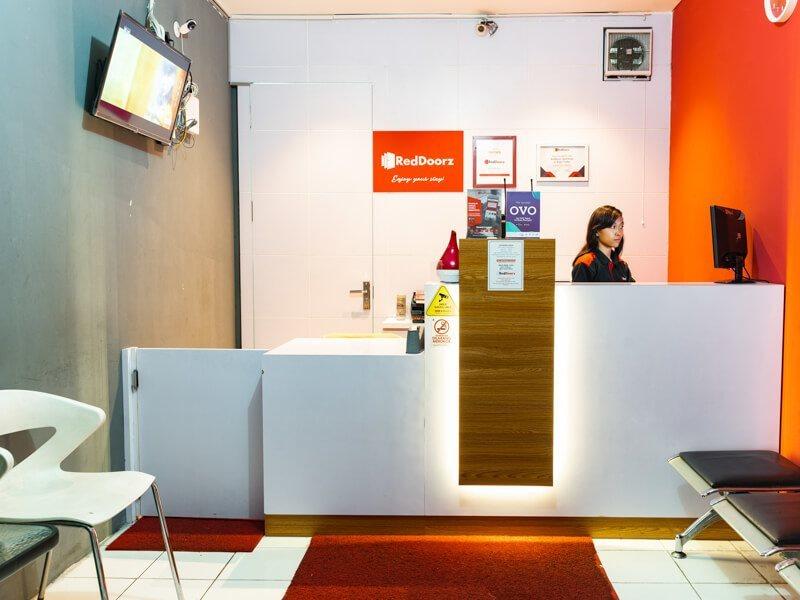 Reddoorz Apartment At Bogor Valley Exteriér fotografie