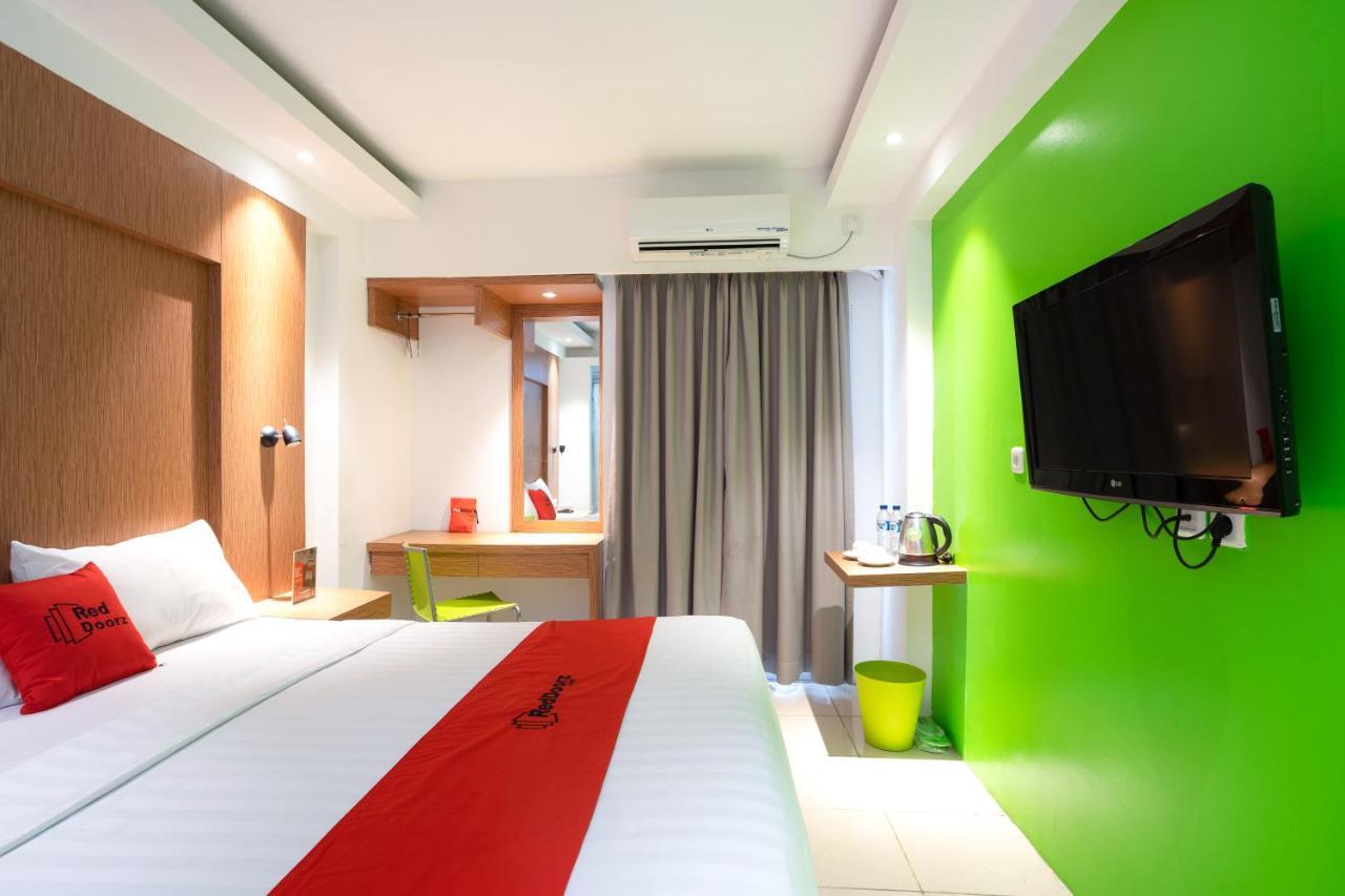 Reddoorz Apartment At Bogor Valley Exteriér fotografie