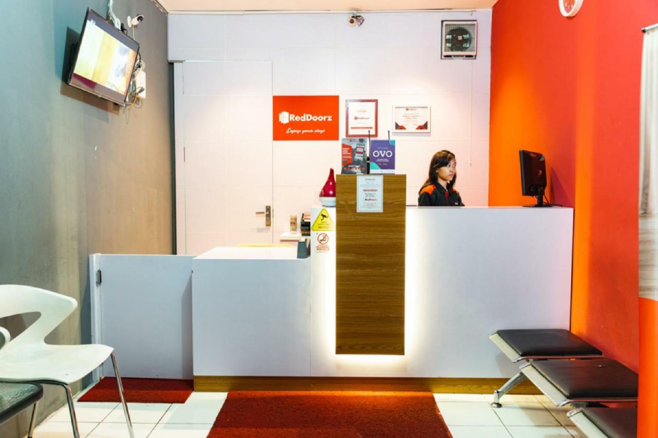 Reddoorz Apartment At Bogor Valley Exteriér fotografie